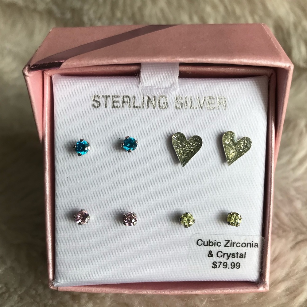 ❤️Sterling Silver pierced Earrings New, 4 pairs❤️